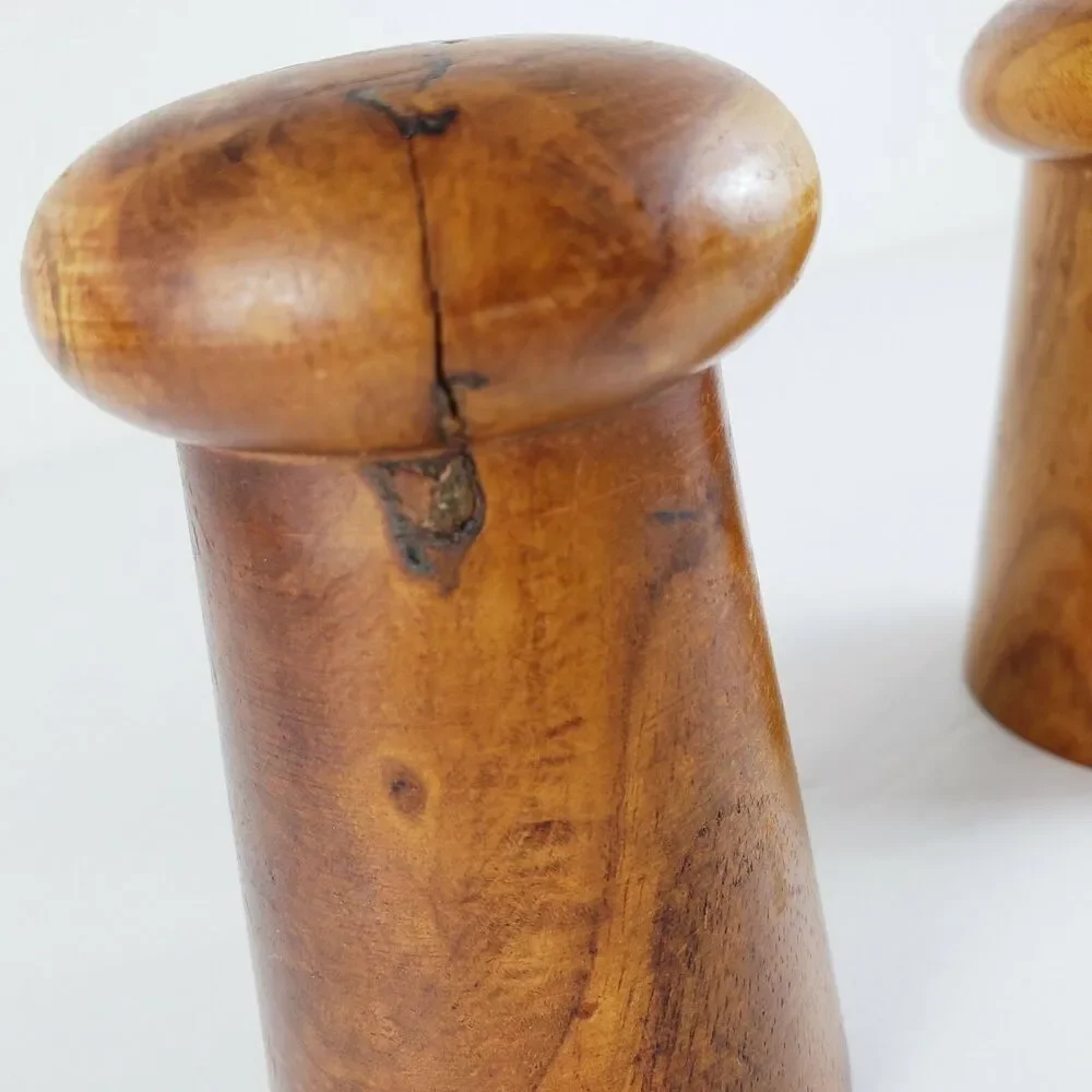 VTG Mushroom Shape Wood Salt & Pepper Shakers Danish Style Cottage MCM